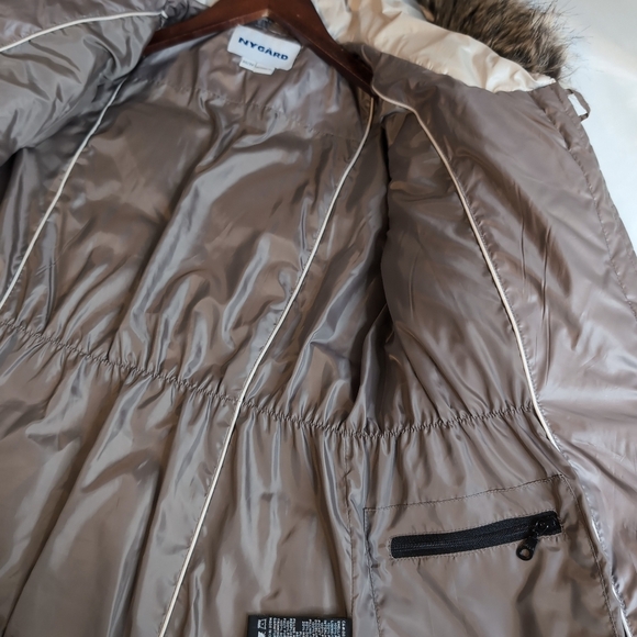 NWOT Nygard Women's 3/4 Metallic Taupe Puffer Jacket w/ Faux Fur Trim Hood, XS - Picture 8 of 12